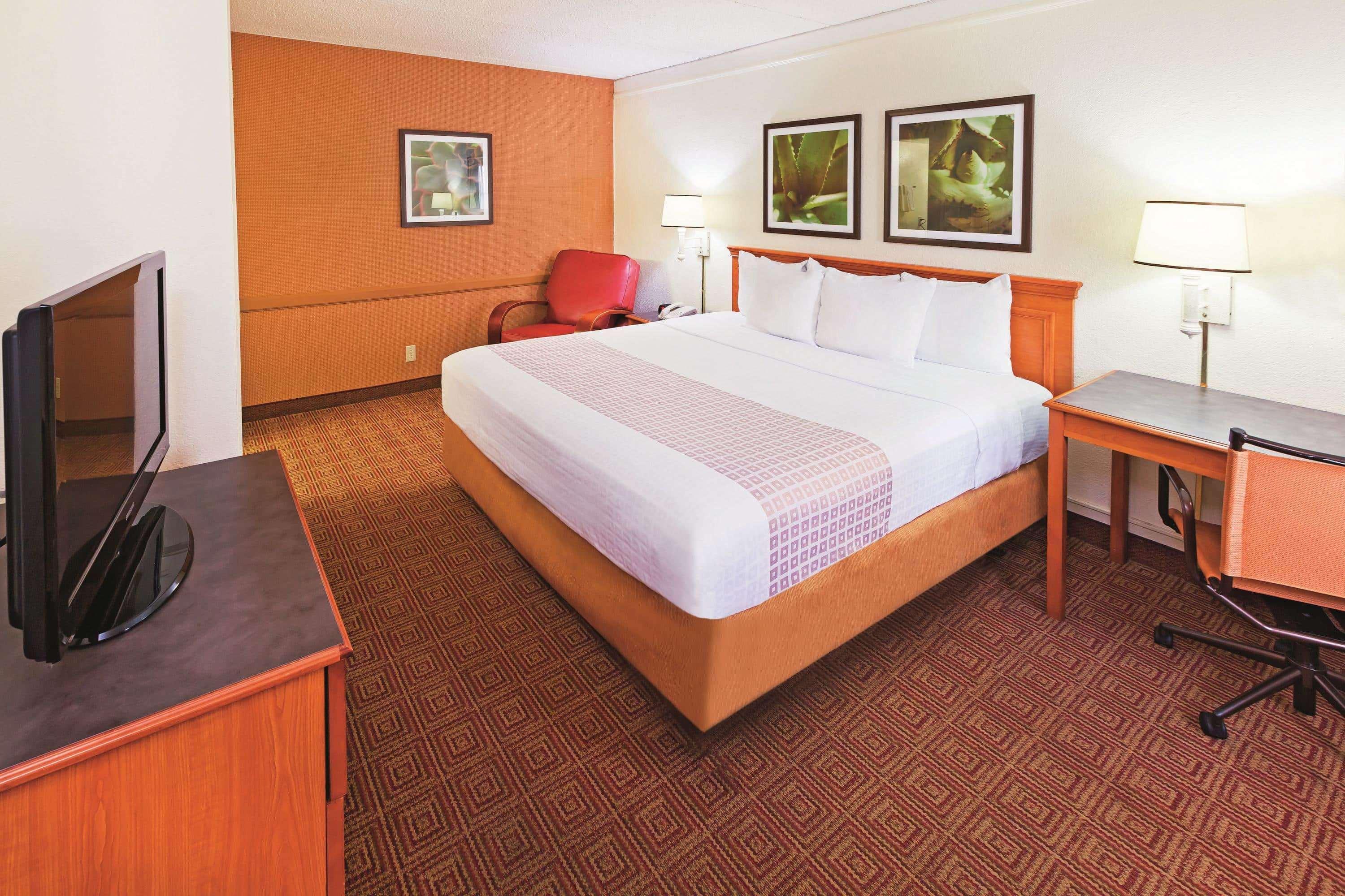 La Quinta Inn By Wyndham San Antonio Lackland Экстерьер фото