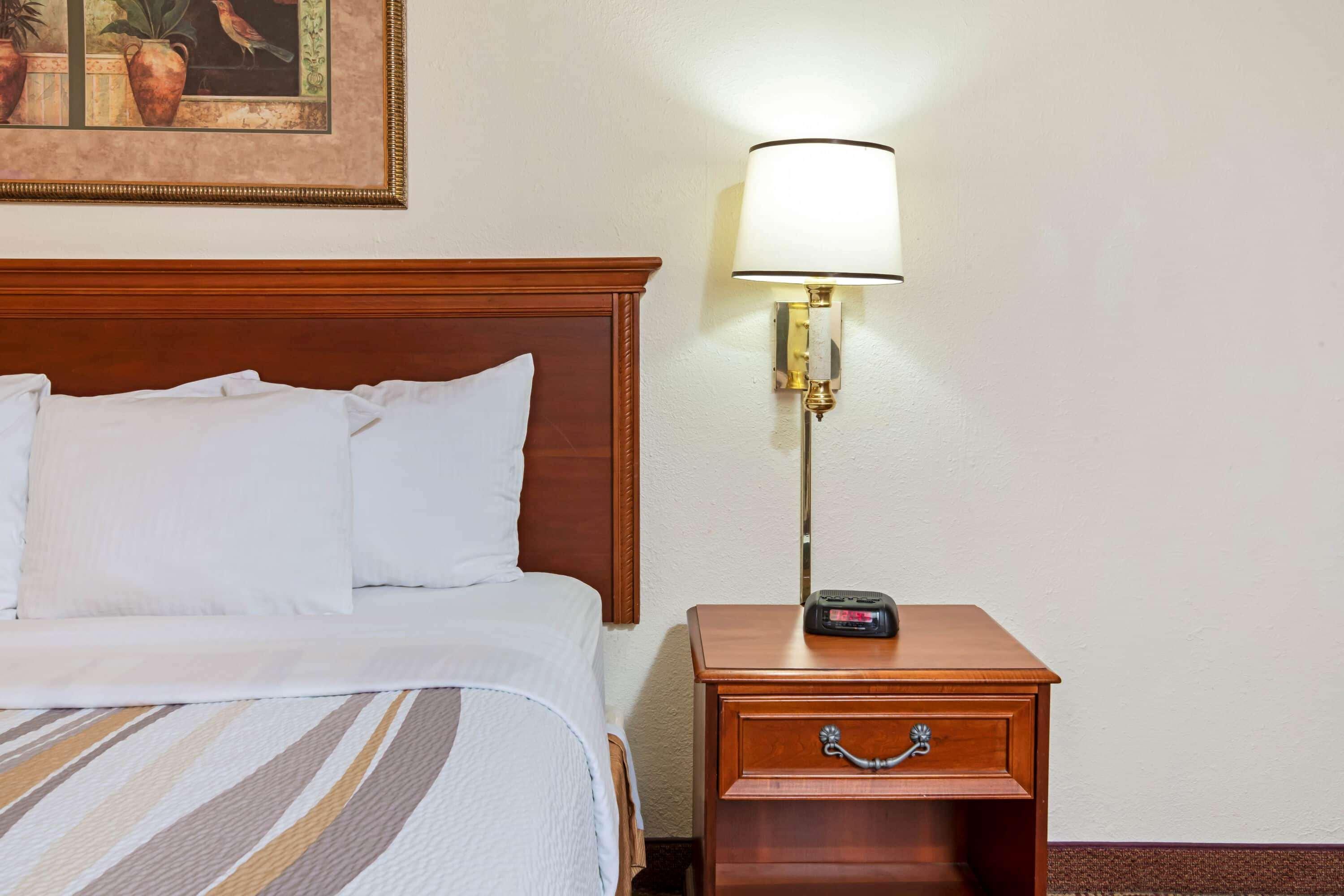 La Quinta Inn By Wyndham San Antonio Lackland Экстерьер фото